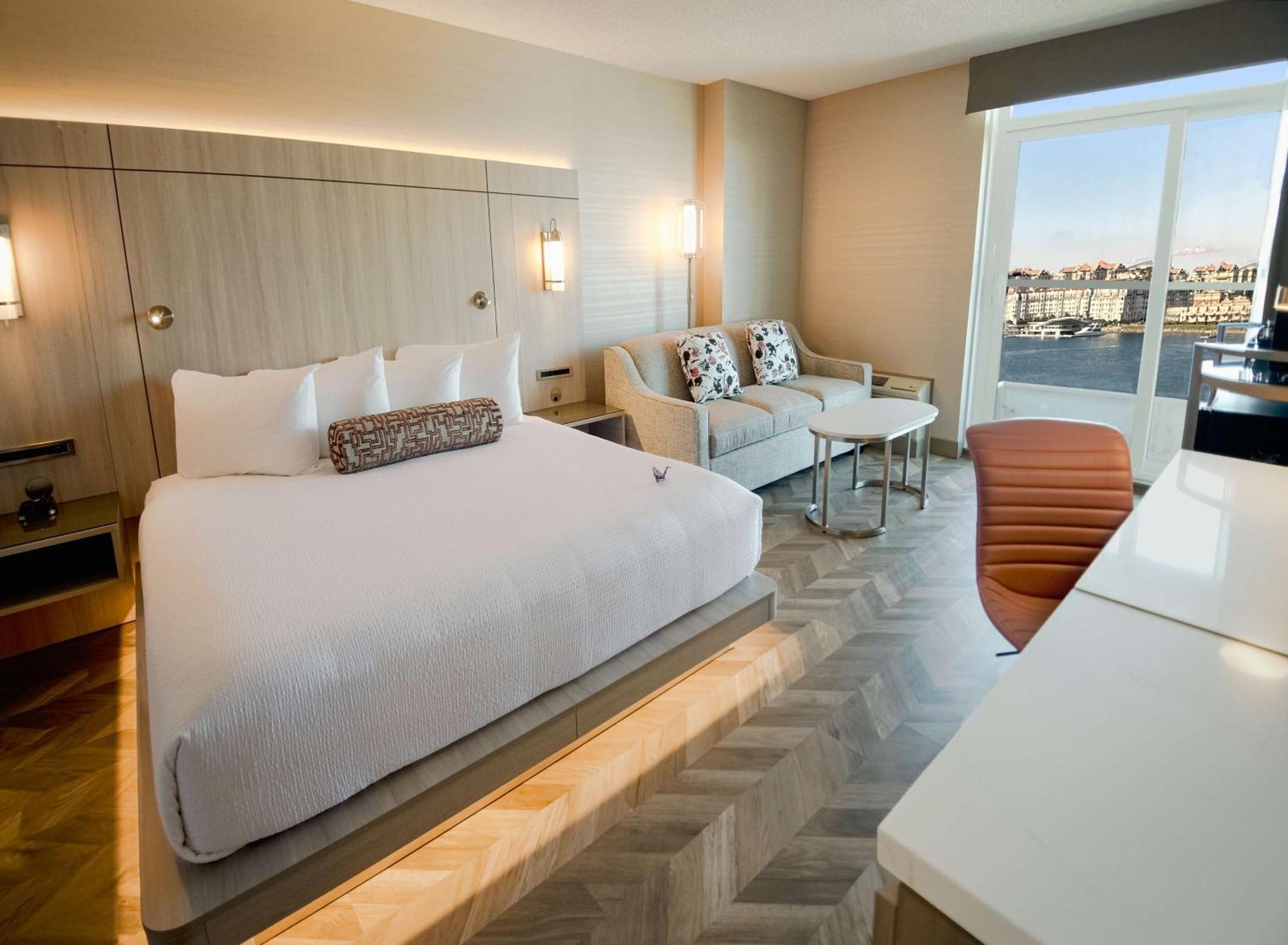 Coast Victoria Hotel & Marina By Apa Екстериор снимка